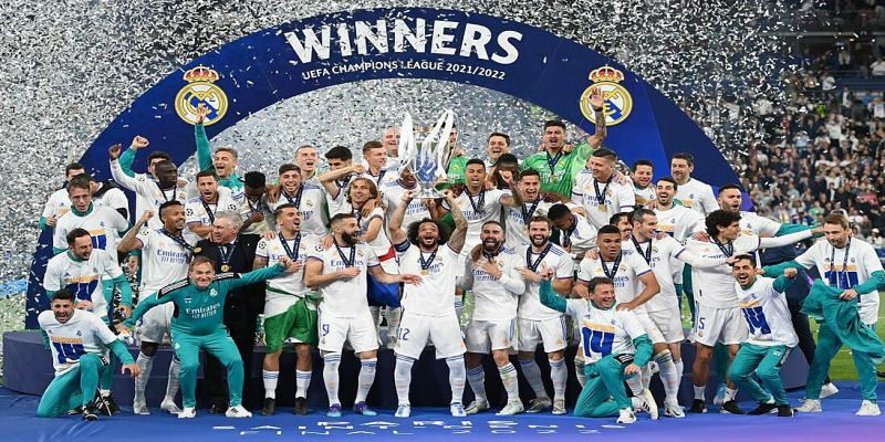 Top 3 hậu vệ cánh Real Madrid xuất sắc ở thời kỳ hiện đại 1 Điểm tên những hậu vệ cánh Real Madrid xuất sắc nhất
