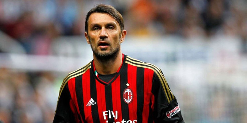 Top 3 hậu vệ huyền thoại khiến tiền đạo không dám đối mặt 1 Top 3 hậu vệ huyền thoại khiến nhiều tiền đạo phải e sợ