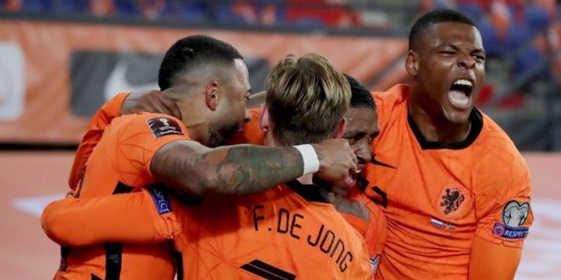 Top 3 tiền đạo Hà Lan xuất sắc nhất trong lịch sử bóng đá 1 tien dao ha lan 4 1